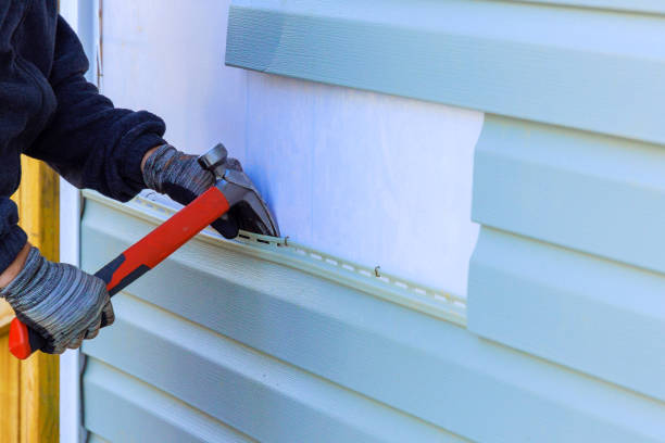 Reliable Siding Repair contractor in DeLand, FL by Creative Siding